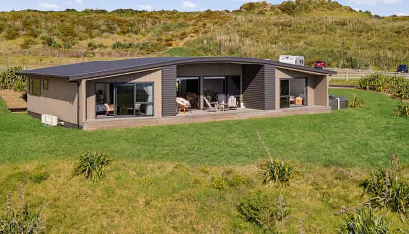 61/685 Karioitahi Road, Waiuku