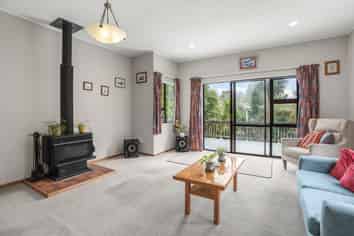 19 Sheehy Grove, Wainuiomata