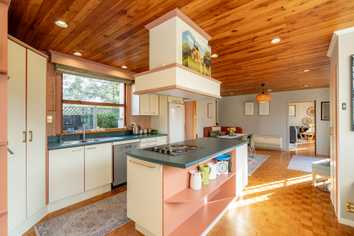 61 Lewis Street, Gladstone