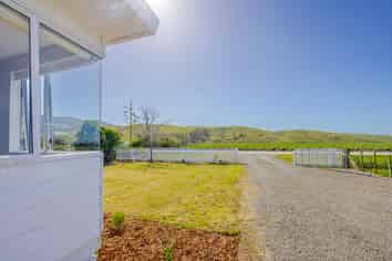 12 Beach Road, Porangahau