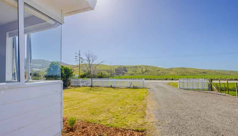 12 Beach Road, Porangahau