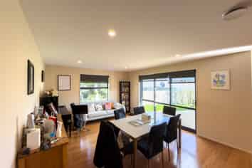 7 Madden Avenue, Kumeu