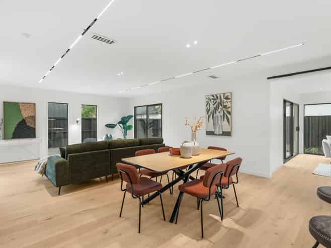 2/22 Gleneagles Terrace, Fendalton