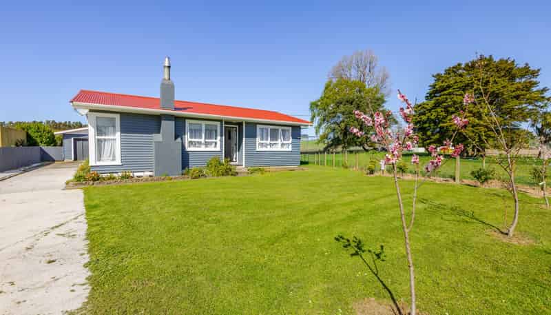 10 Jones Street, Porangahau
