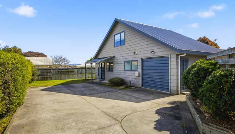 2/48 Arthur Crescent, Hilltop