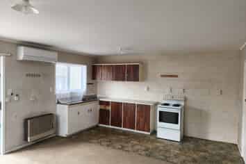 16a Orlando Street, Stratford