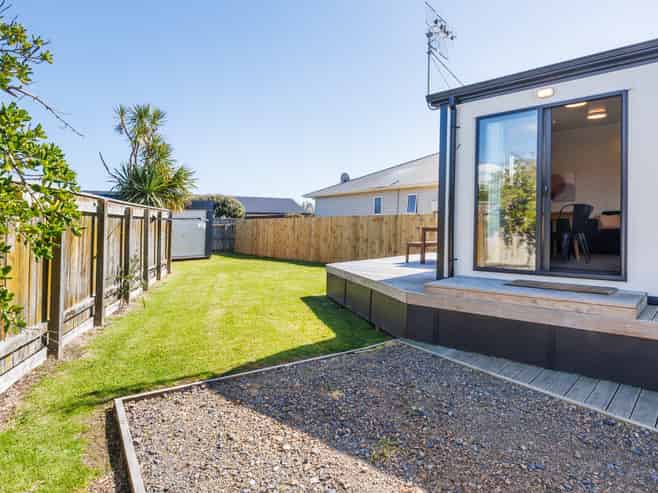 52 Nash Parade, Foxton Beach