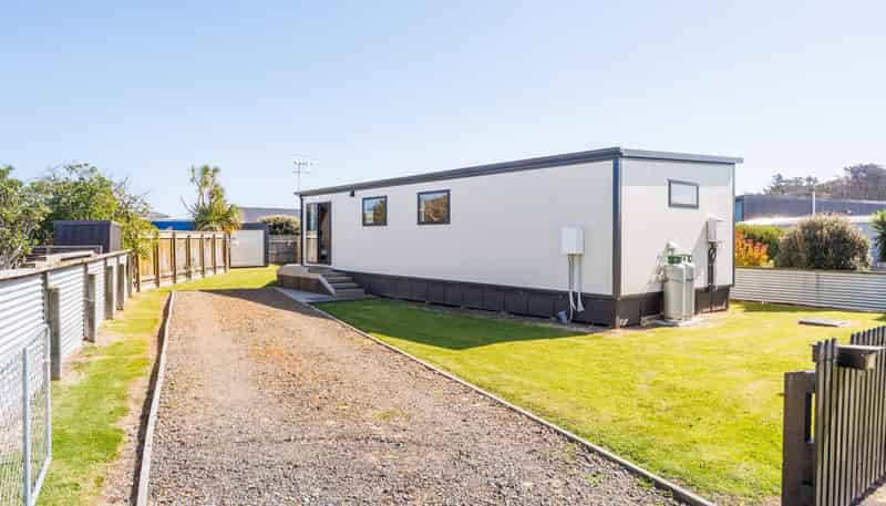 52 Nash Parade, Foxton Beach