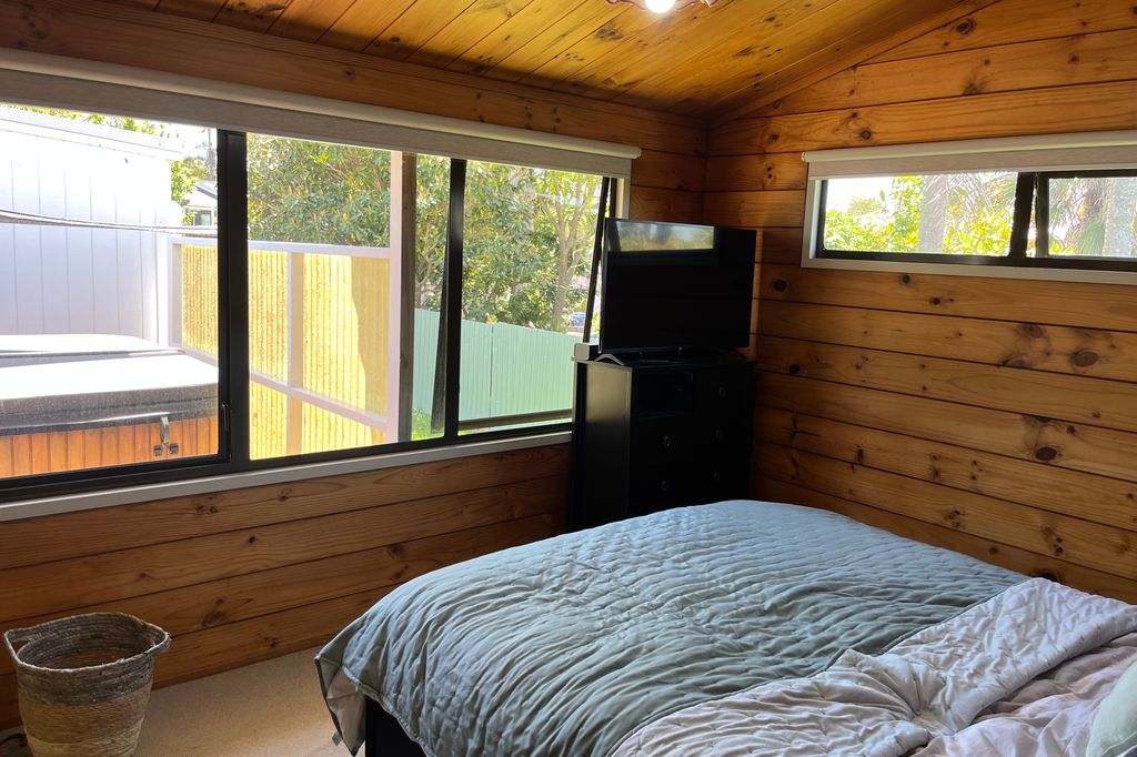 Beachlands, 3 Bedrooms character Lockwood 5