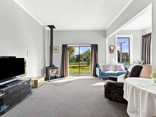 40 and 61 Burtts Road, Durie Hill