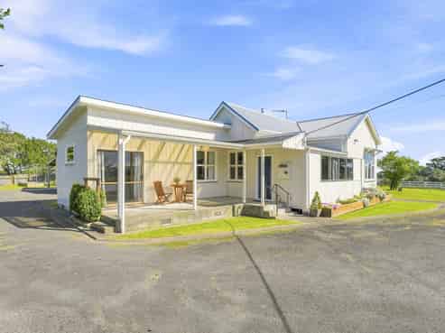 40 and 61 Burtts Road, Durie Hill