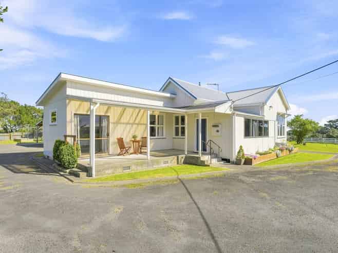 40 and 61 Burtts Road, Durie Hill