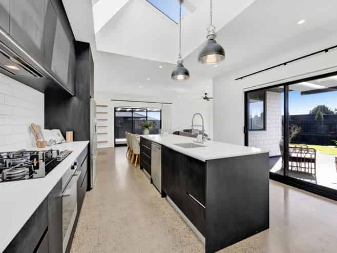5 Aheahea Way, Hurworth