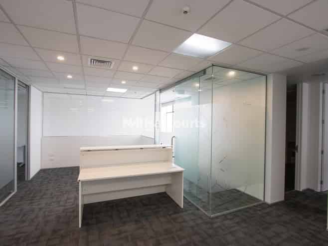 Perfectly Positioned Takapuna Office