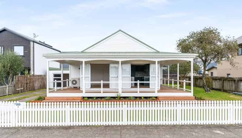 2 Tokoroa Road, Tairua