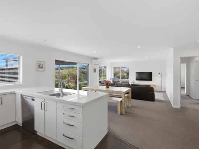 35 Anne Burton Drive, Warkworth