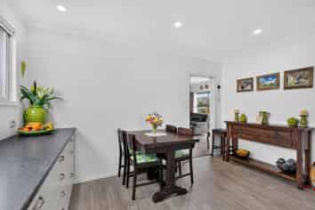 245 Main Road, Hope