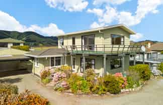 245 Main Road, Hope