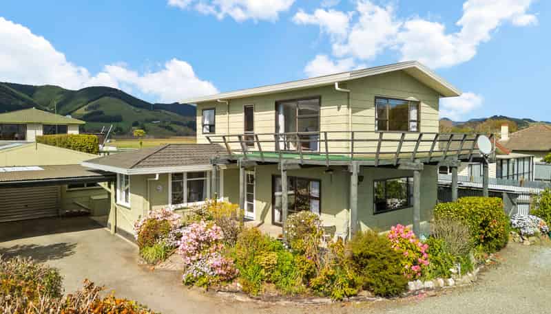 245 Main Road, Hope