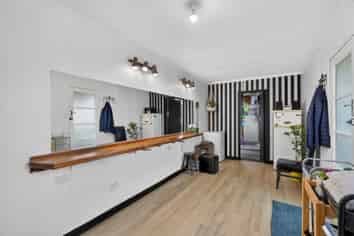 245 Main Road, Hope