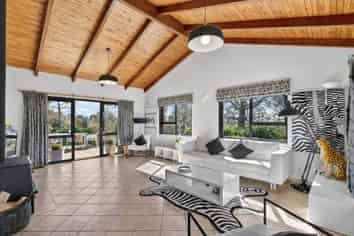 91 Maisey Road, Redwood Valley