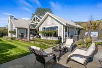 6 Park Drive, Richmond