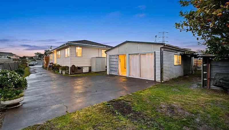 38 Flinders Place, Otara
