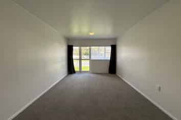 1/2 Reading Street, Wainuiomata