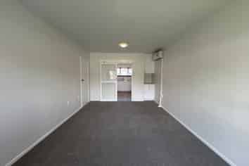 1/2 Reading Street, Wainuiomata