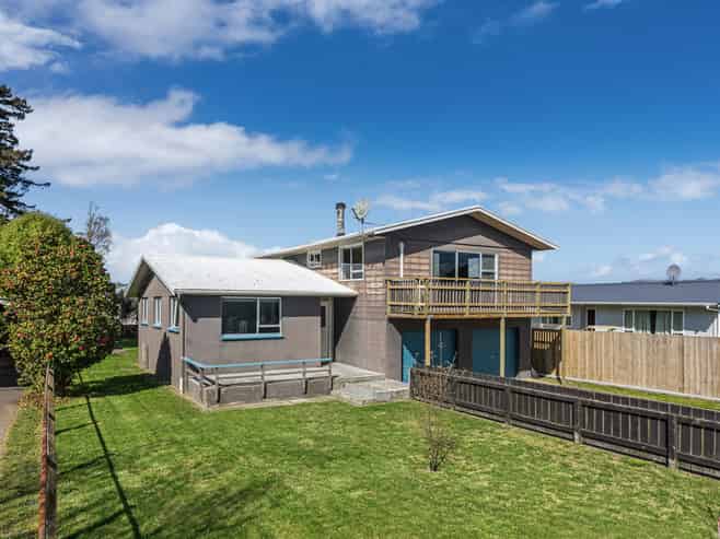 14 Stewart Street, Opotiki