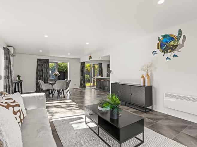 121 Park Terrace, Waikuku Beach