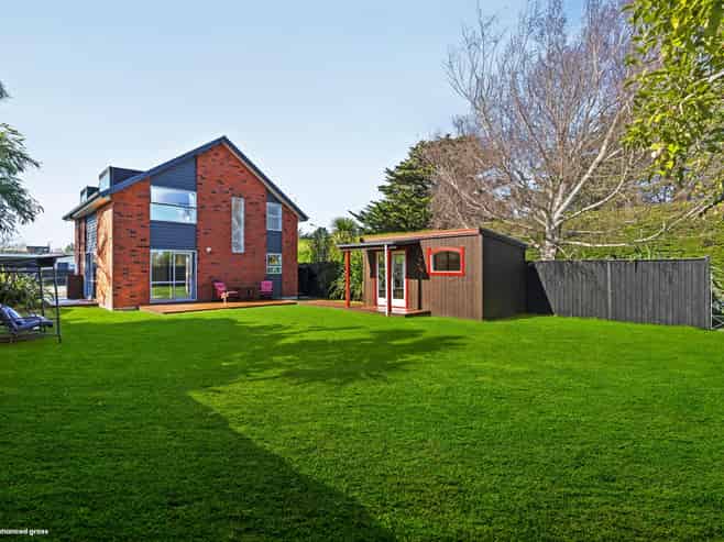 121 Park Terrace, Waikuku Beach