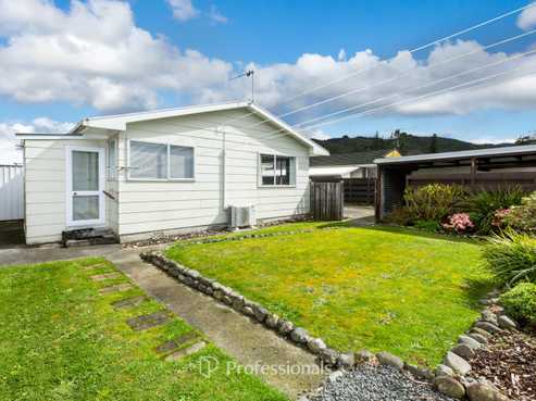 28B Roband Crescent, Brown Owl