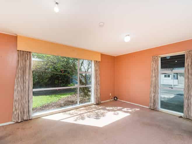 29D West Street, West End