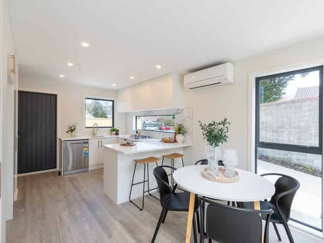 13A, B and Johnswood Grove, Clouston Park