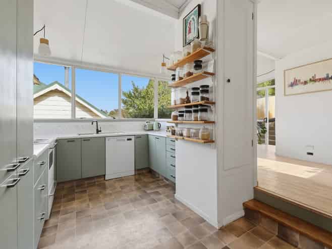 15 Farley Street, Kaikorai