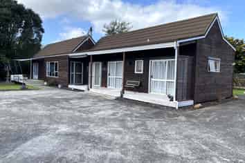 8881 State Highway 26, Thames