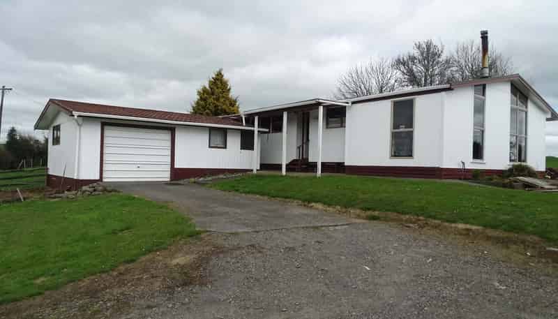 801 East Road  Toko, Toko