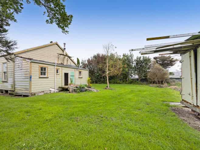 53 Riemenschneider Street, Manaia