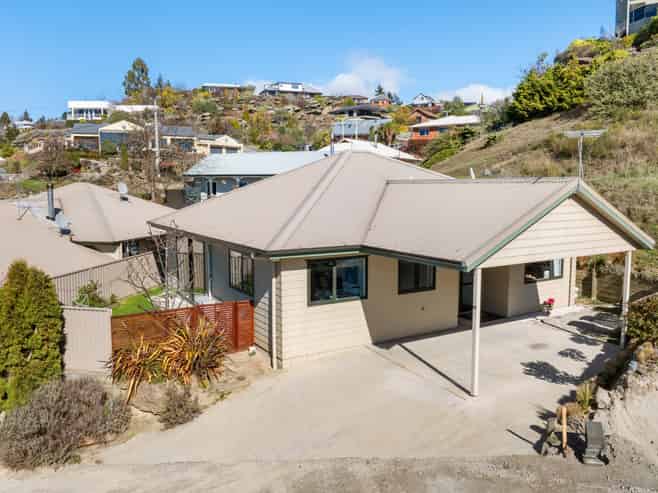 13 Aronui Road, Bridge Hill