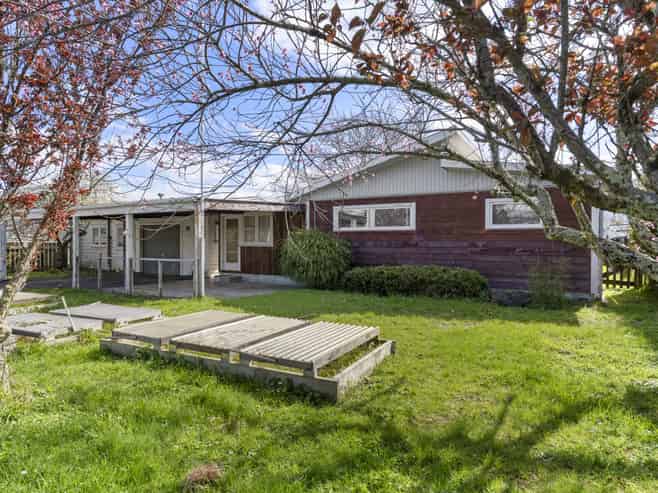 2 Taverner Street, Carterton