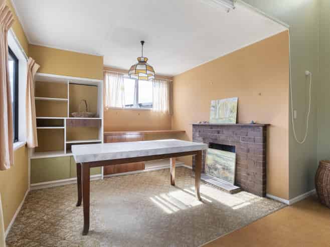 2 Taverner Street, Carterton