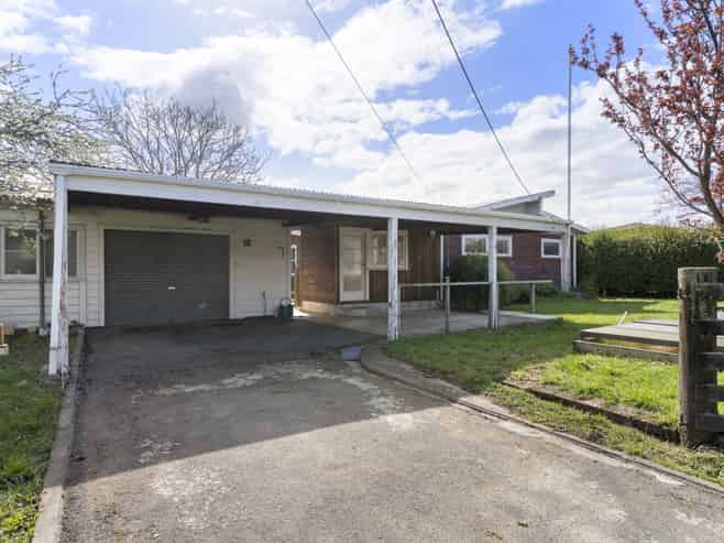 2 Taverner Street, Carterton