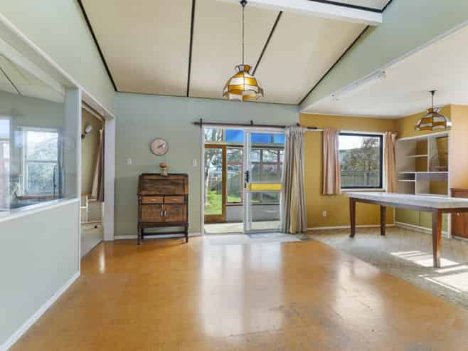 2 Taverner Street, Carterton