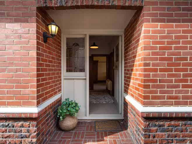 54  Law Street, CAVERSHAM