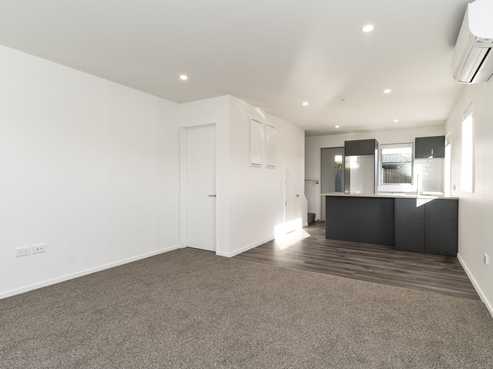 9/51 Hills Road, Edgeware