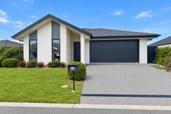 53 Tobollie Drive, Rolleston