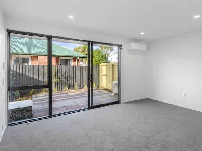 3/404 Armagh Street, Linwood