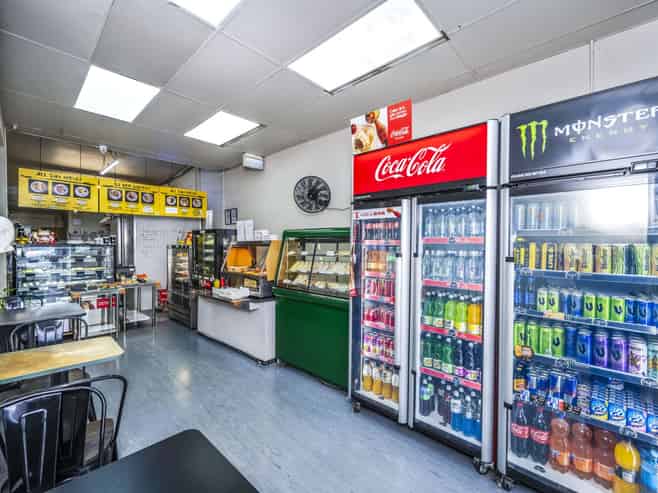 Split-risk Freehold Property Investment