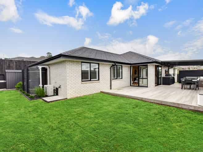 29 Urumaraki Avenue, Helensville